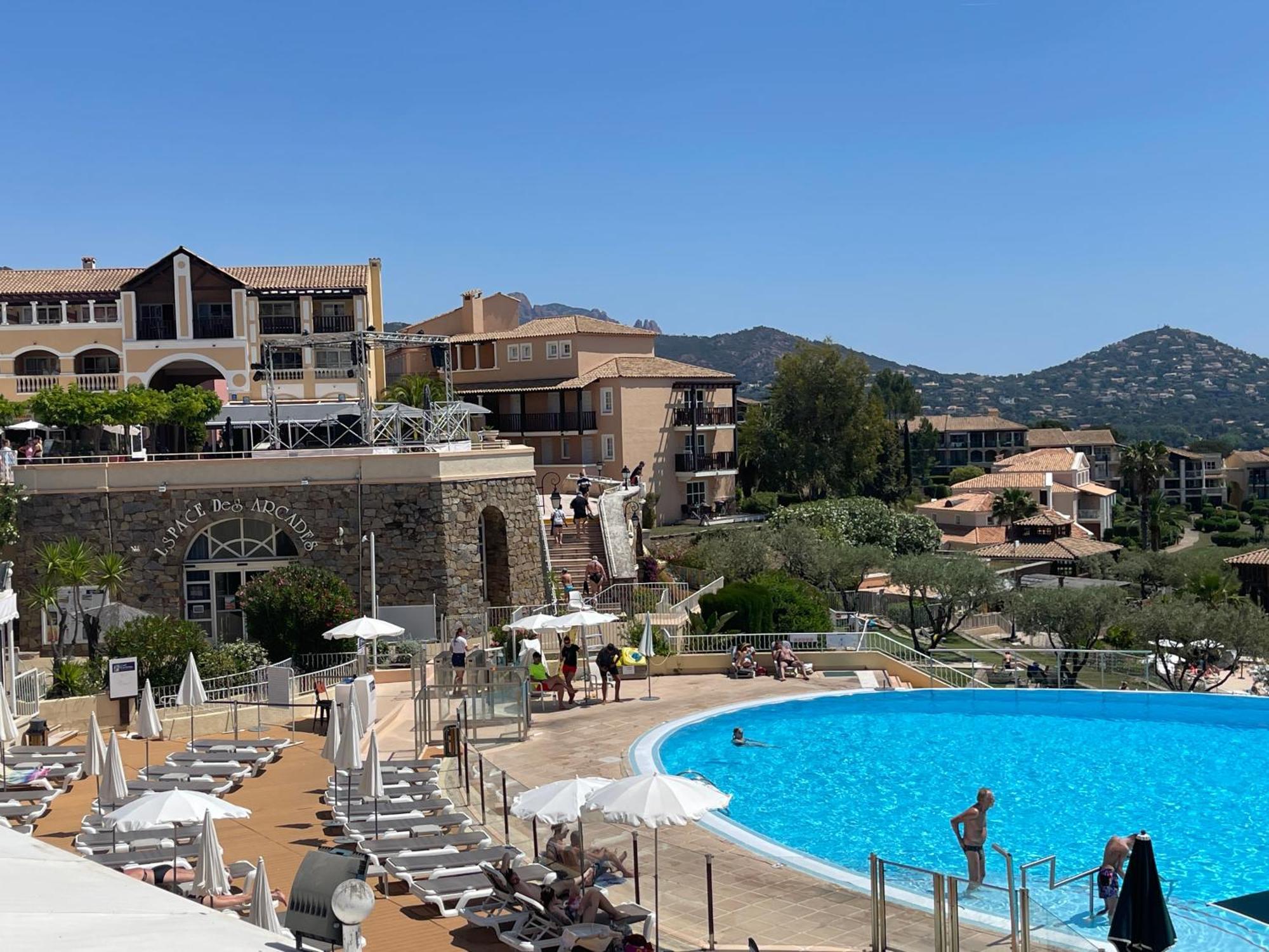 Appartement Cap Esterel 4/5 Personnes Saint-Raphaël 外观 照片